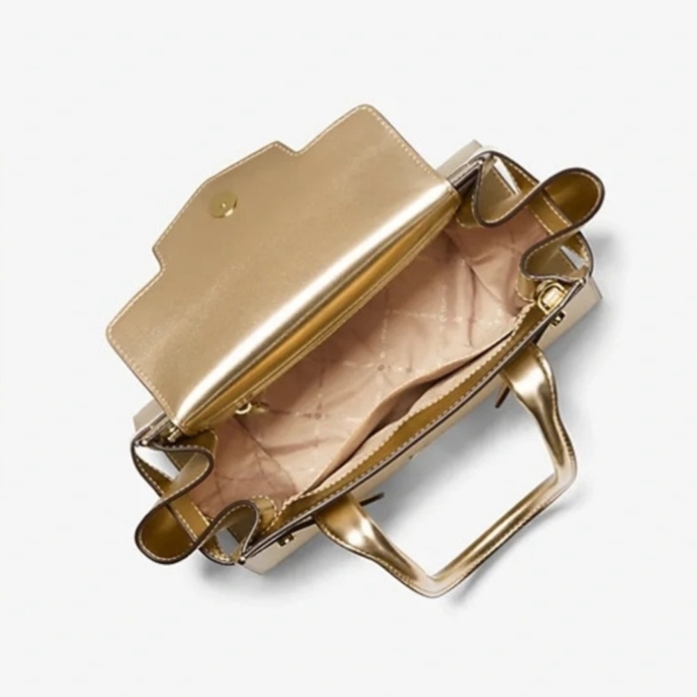NWT💕Michael Kors Gold metallic leather Women's Crossbody bag - Picture 3 of 5